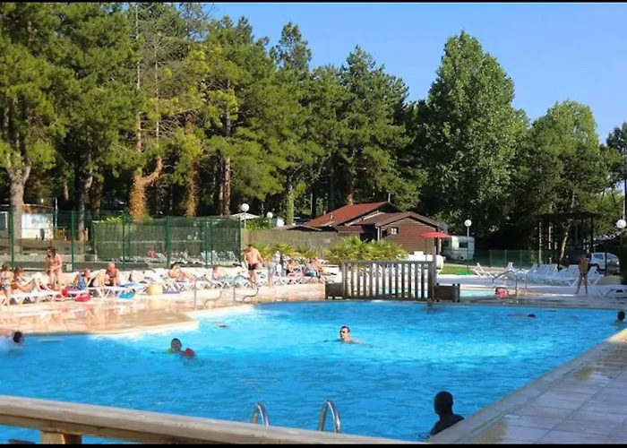 Κάμπινγκ Au Petit Paradis