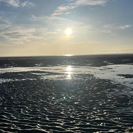 Au Petit Paradis